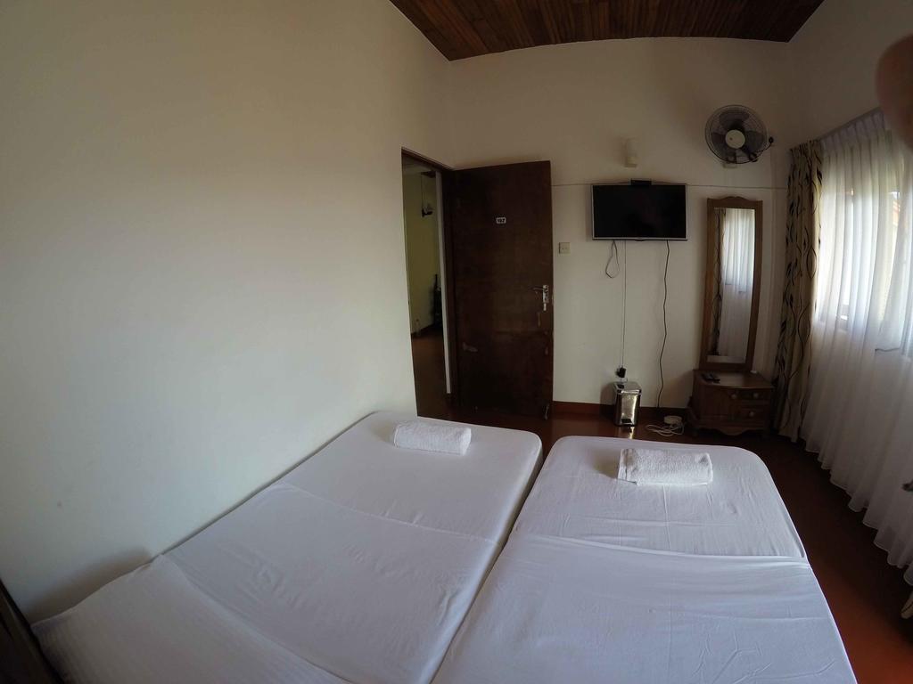 Villa 107 Kandy Esterno foto