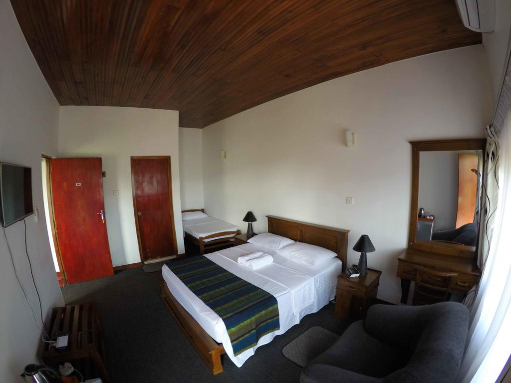 Villa 107 Kandy Esterno foto