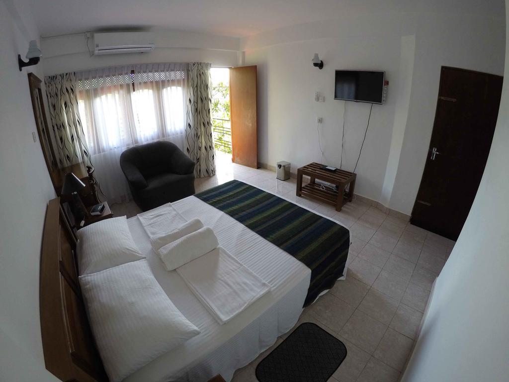 Villa 107 Kandy Esterno foto