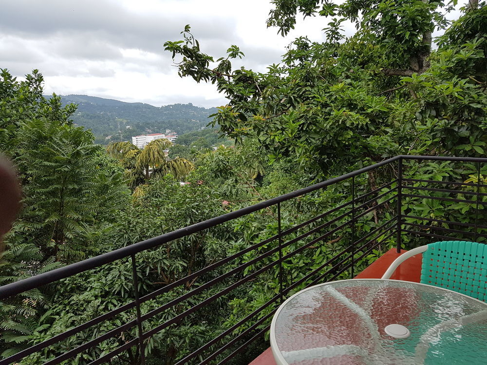 Villa 107 Kandy Esterno foto